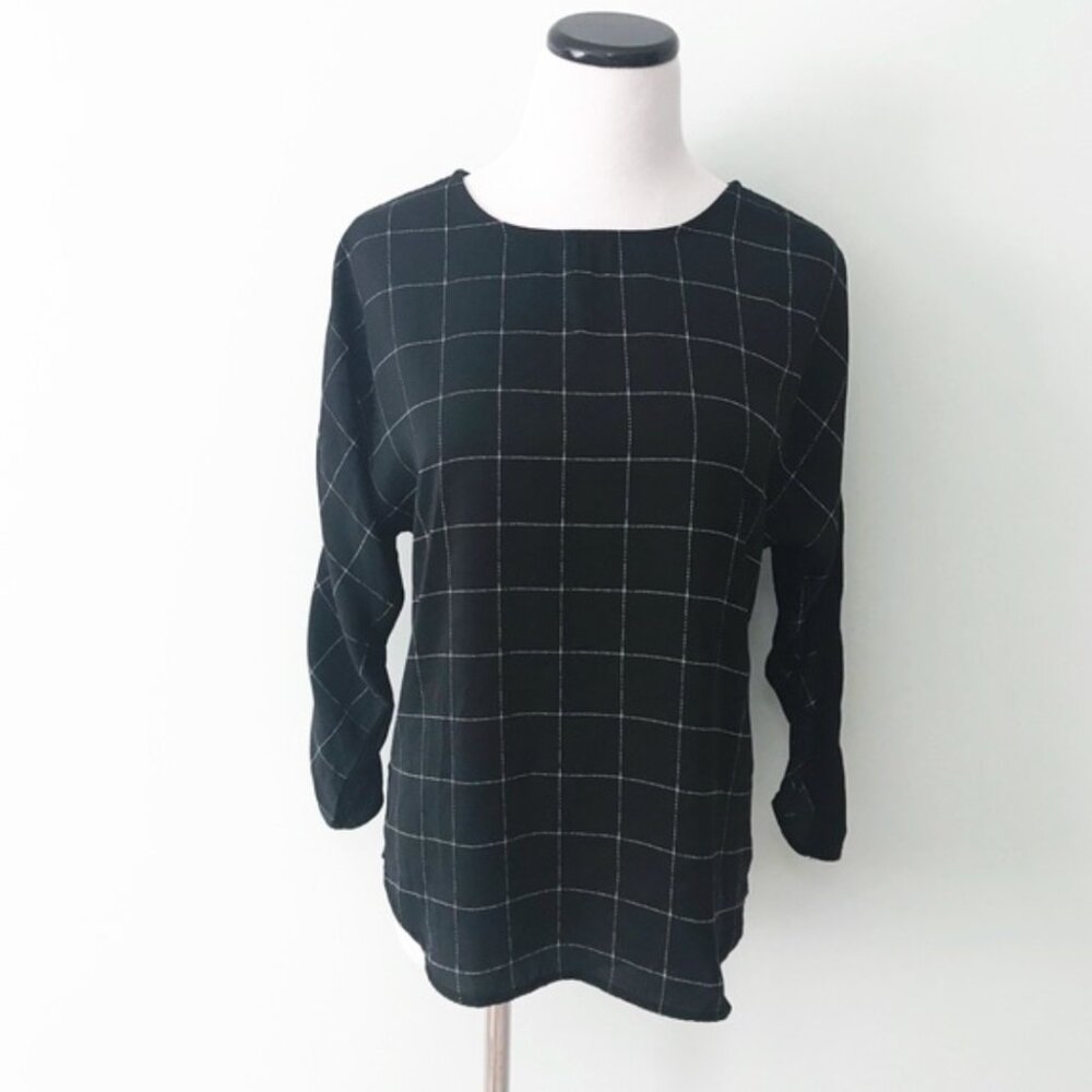 Ann Taylor Black Windowpane 3/4 Sleeve Mixed media Blouse size M